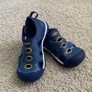 Keen NWOT water shoes/summer shoes!!!